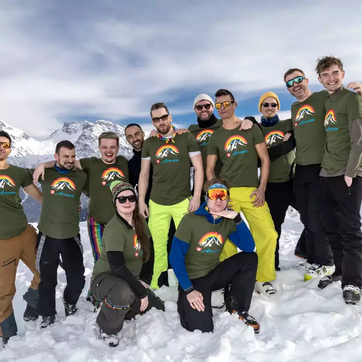 Arosa Gay Ski Week team